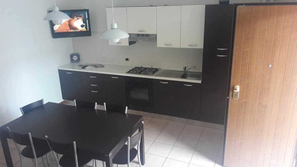 Casa Lavoro Vancanza Apartman Castelnuovo del Garda Kültér fotó