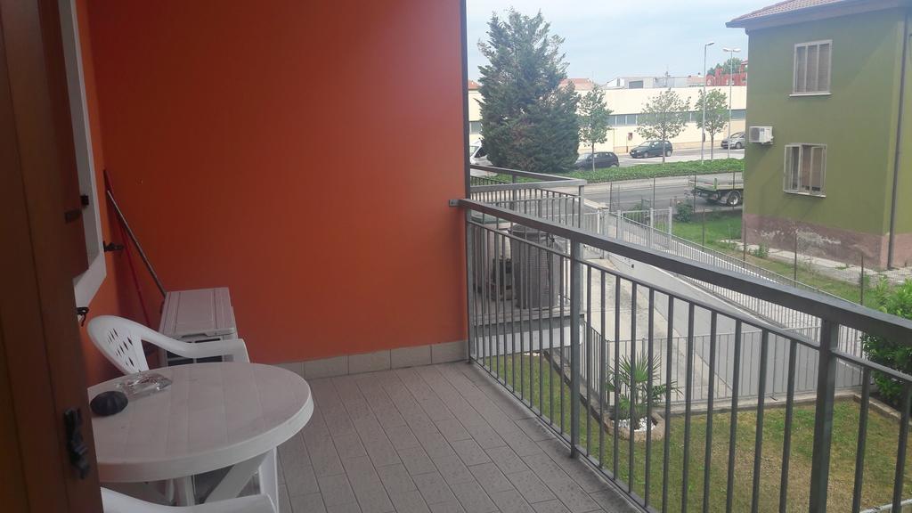 Casa Lavoro Vancanza Apartman Castelnuovo del Garda Kültér fotó